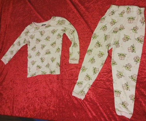 Size star wars baby yoda - star,
