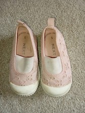 Next girls pink size 5 toddler