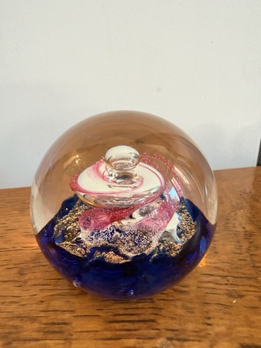 Selkirk glass paperweight - selkirk,