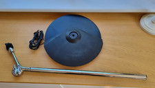 Roland CY-8 dual-trigger crash / ride cymbal with long arm + clamp. Little use.