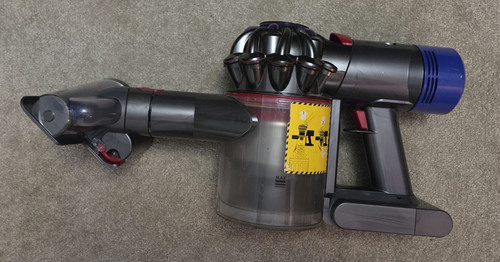 Dyson silver handheld - v7,