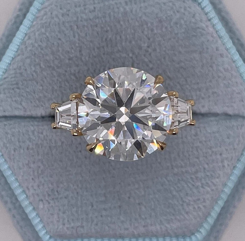 Luxury diamond ring - ring, yellow