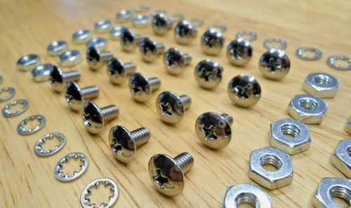 Grille chrome screw - (60pc),