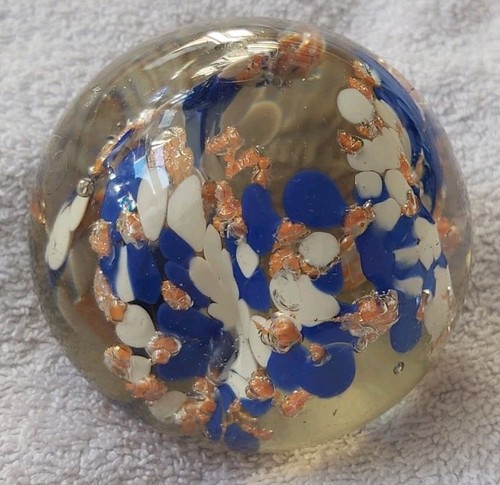 Vintage art glass paperweight - art,