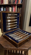 Antique Oak Cased Dessert Knives & Forks Two Layer Canteen Cutlery