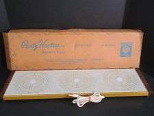 Vintage Party Hostess