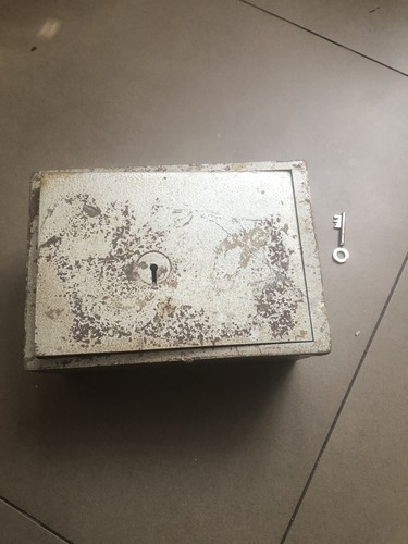 Chubb safe small size - chubb,