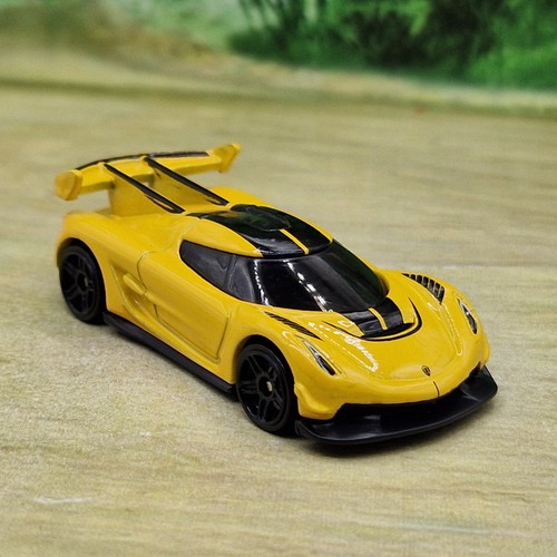 Hot wheels koenigsegg - hot, jesko
