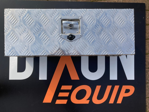 Alloy lockable underbody - lockable, tool