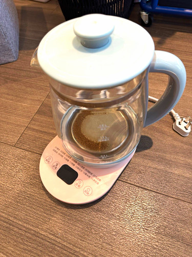 Electric glass hot - glass, tea
