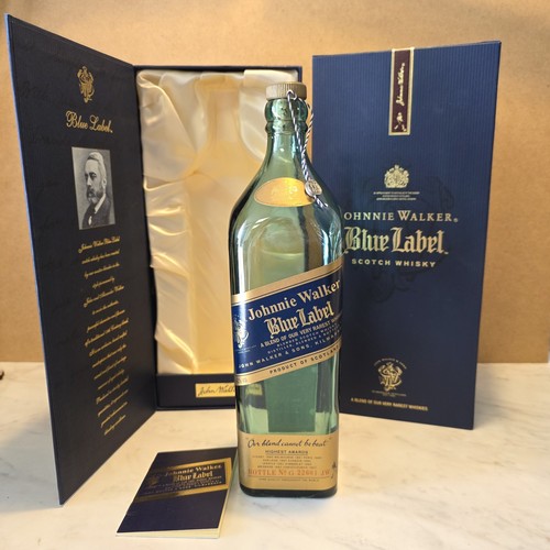 Johnnie walker blue - walker,