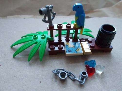 Lego pirate treasure map - map, camp