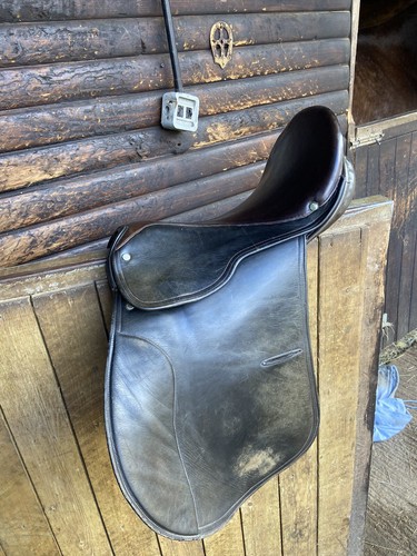 Walsall black saddle - walsall,