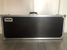 Thomann Thon keyboard case + Yamaha EZ-220 digital keyboard and accessories
