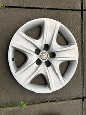 VAUXHALL ZAFIRA C TOURER 17" WHEEL TRIM X 1 HUB CAP ASTRA J GENUINE 13267807