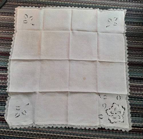 Antique linen lace small - antique,