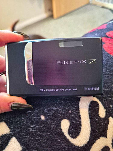 Fujifilm finepix z10fd compact - fujifilm,