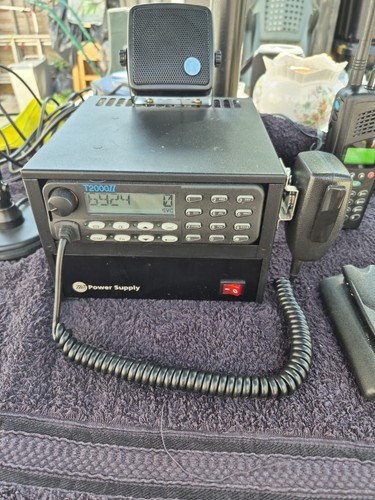 Tait t2000ii vhf uhf radio - t2000ii,