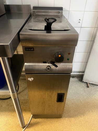 Lincat free standing - free,
