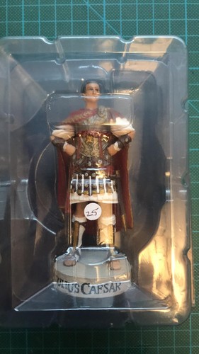 Assassins creed hatchette - assassins,