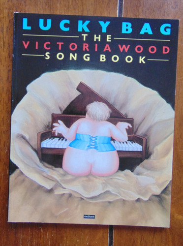 Lucky bag the victoria wood - lucky,
