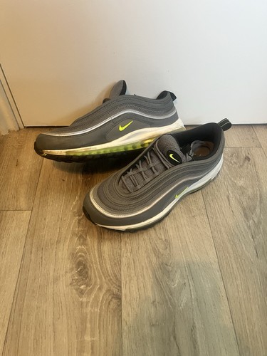 Men grey and green - and,