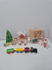 Wooden Train Set Rail Track Magnetic Railway Christmas Accessories  35 Pcs
