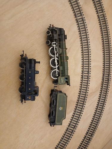 Gauge locomotives job lot - 00,