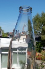 nice old HMDD High Mead Dairy of Llanybythr WALES dairy milk bottle