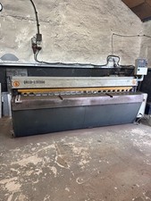 Guillotine Sheet Metal Cutting