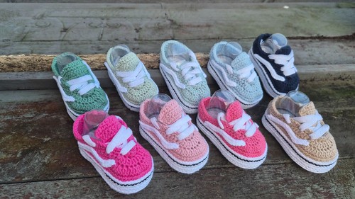 Handmade crochet baby booties - crochet,