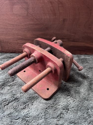 Vintage woodworking vice - vintage,