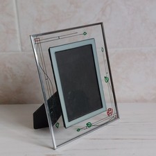 Rennie Mackintosh Style Photo