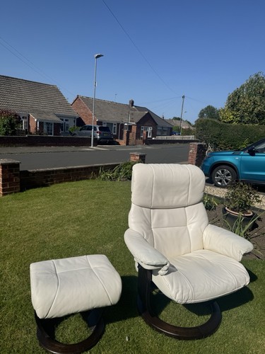 Boy recliner - la-z-boy,