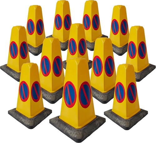 Waiting parking bollards - waiting/parking,