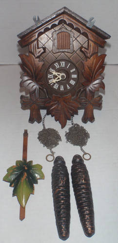 Black forest cuckoo clock - black,