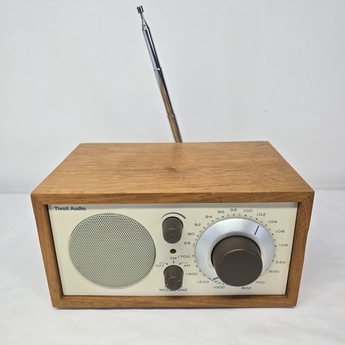 Tivoli audio model - model, am/fm