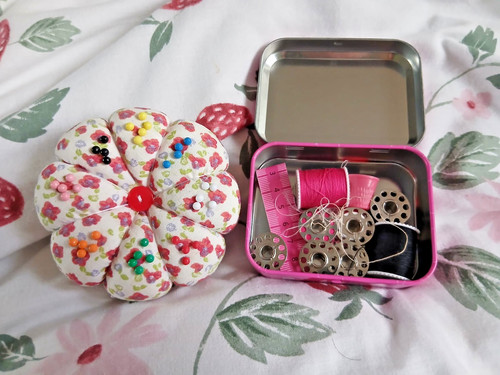 Mini sewing kit used - mini,