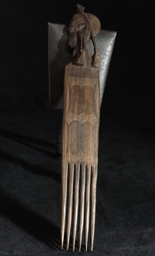 Antique african carved wooden - antique,