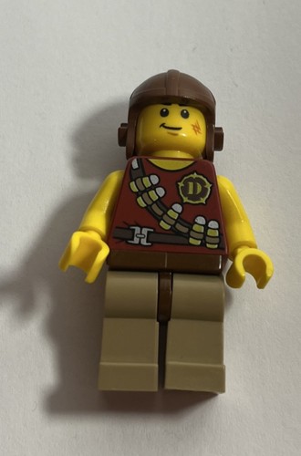 Lego minifigure dino001 hero - lego, minifigure,