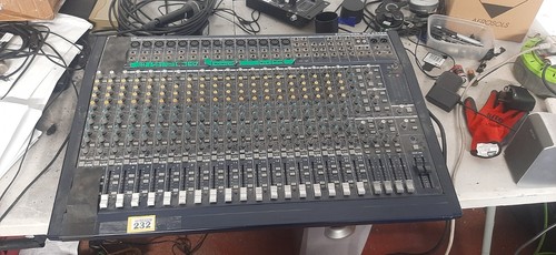 Behringer eurodesk mx2442a - behringer,