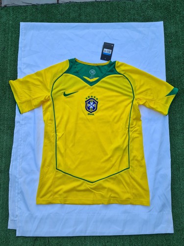 Brazil 2004 2006 home football - brazil,