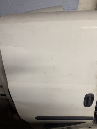 Vauxhall combo van 2011 - vauxhall,
