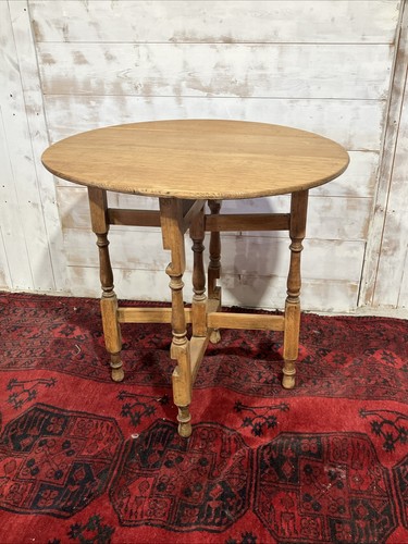 Vintage oak folding occasional - oak,