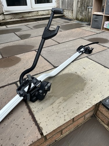 Thule 591 roof mounted - roof, bike