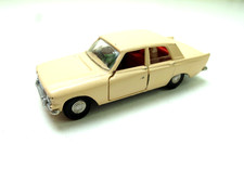 TRIANG SPOT ON 270  FORD ZEPHER SIX