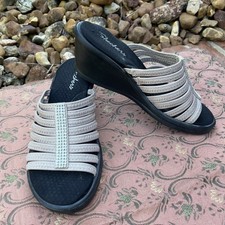 Skechers Women’s 9 Rumblers