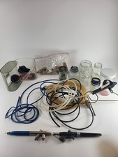 Large Lot Of Vintage Air Brush