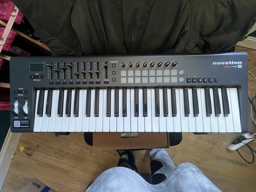 Novation launchkey mk1 usb - mk1,