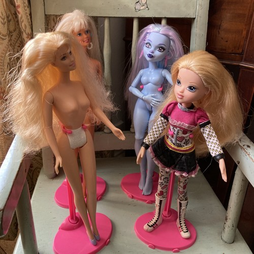 Job lot lovely dolls - lovely,